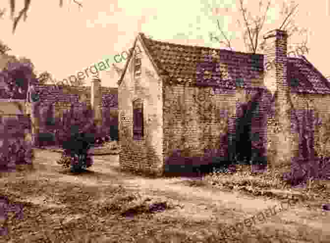 A Dilapidated Slave Cabin At Boone Hall Plantation Boone Hall Plantation (Images Of America (Arcadia Publishing))