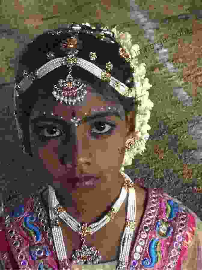 Discover The Wisdom And Beauty Of Tamil Culture Irandam Ulaga Por (Tamil) Melynda Jarratt